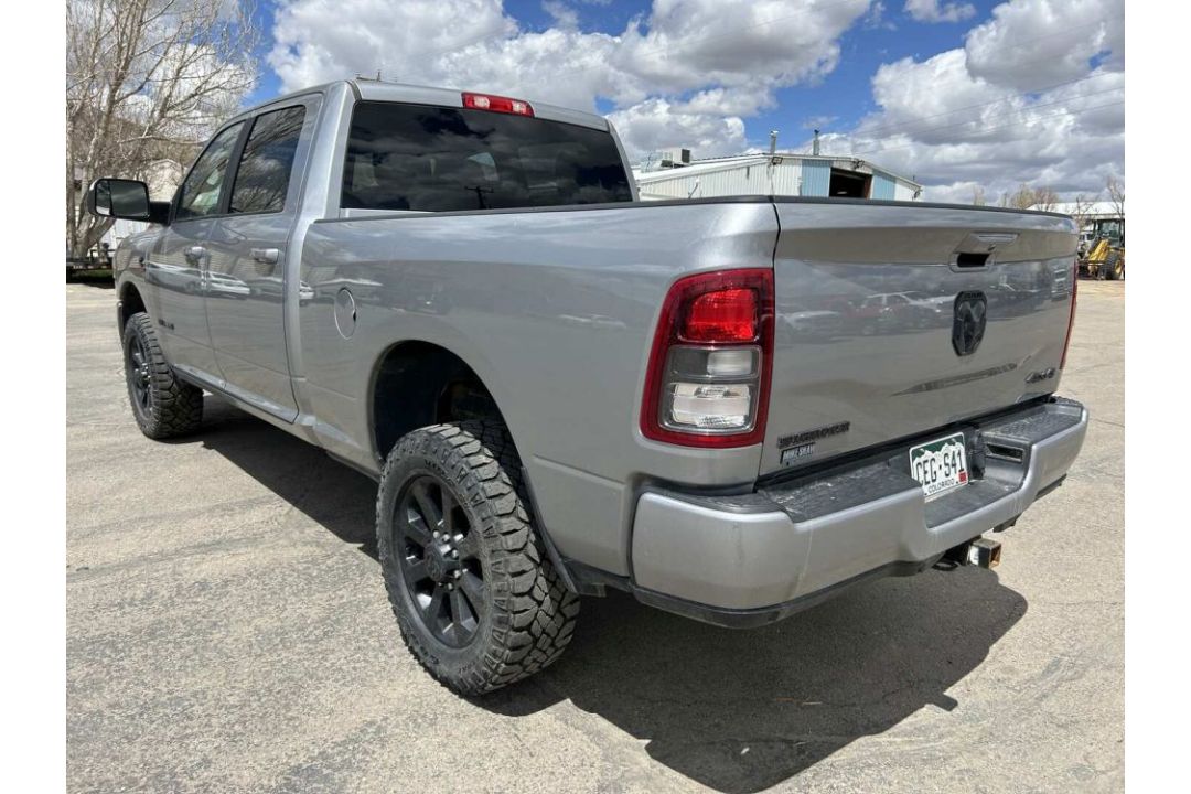 2022 RAM 2500 BIG HORN CREW CAB 4X4 CREW CAB BIG HORN PACKAGE, 6.7 L CUMMINS ENGINE, AUTOMATIC, - Image 2 of 15