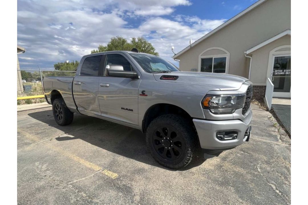 2022 RAM 2500 BIG HORN CREW CAB 4X4 CREW CAB BIG HORN PACKAGE, 6.7 L CUMMINS ENGINE, AUTOMATIC, - Image 5 of 15