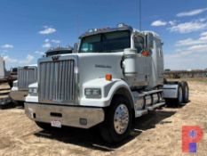 2015 WESTERN STAR 4900 T/A SLEEPER HAUL TRUCK ODOMETER READS 371173 MILES, METER READS 15004