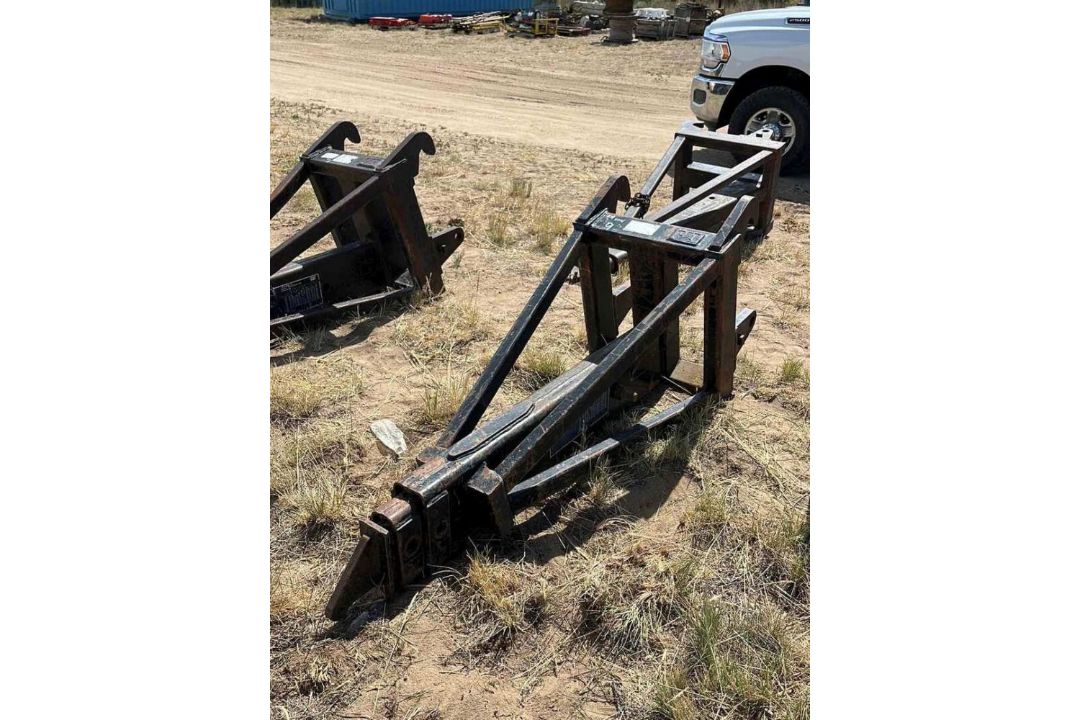 CAT 229-9714 TELESCOPING JIB FOR CAT WHEEL LOADER 16414 - Image 1 of 2