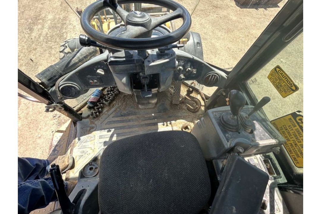 2006 CATERPILLAR 930G WHEEL LOADER CATERPILLAR 3056E ENGINE, POWERSHIFT TRANSMISSION 4-FORWARD & 3- - Image 13 of 17