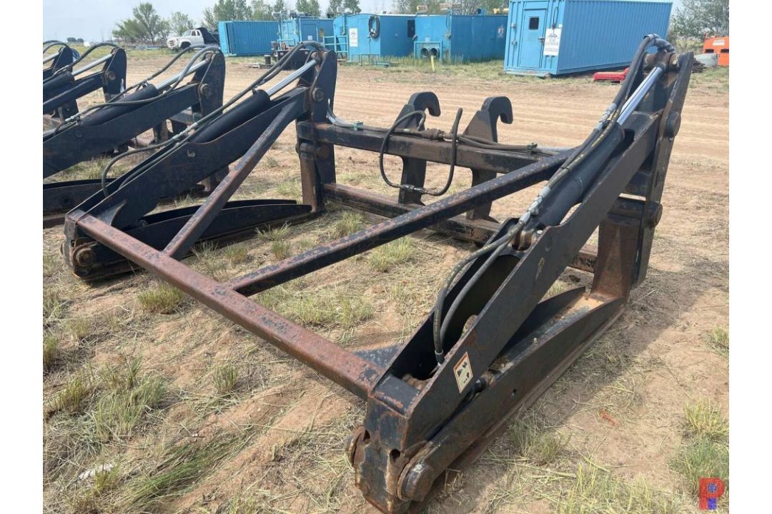 CATERPILLAR 92" PIPE GRAPPLE 15597 - Image 1 of 3