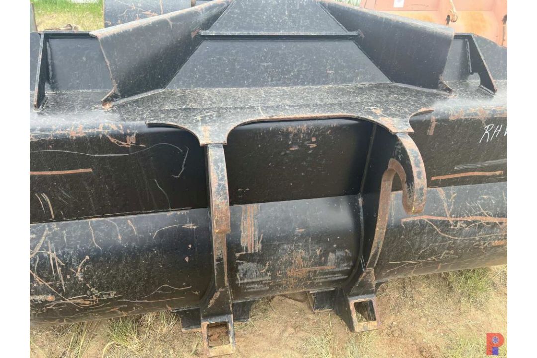 CATERPILLAR 98" BUCKET 15594 - Image 3 of 3