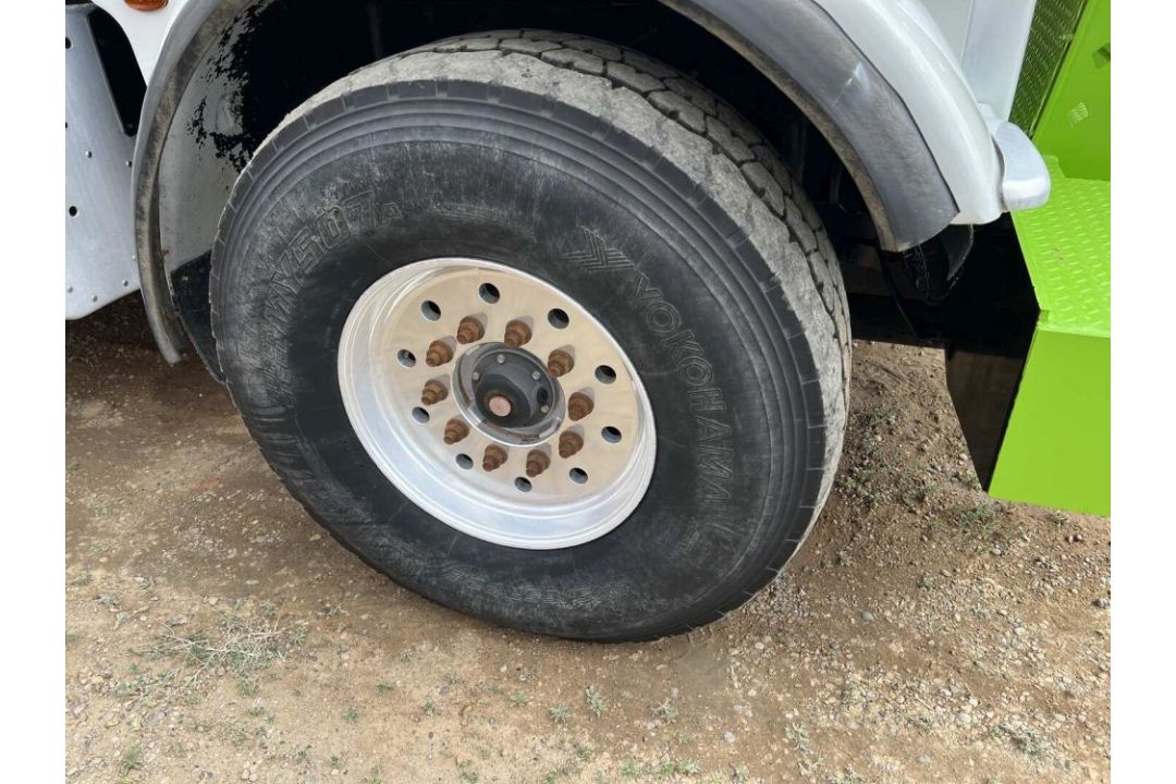 2012 PETERBILT 367 T/A DAYCAB GIN POLE TRUCK ODOMETER READS 122742 MILES, METER READS 8733 HOURS, - Image 14 of 19