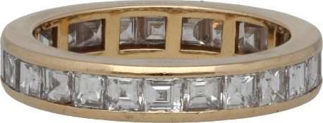 Alliance-Ring Eleganter Alliance-Ring in Gelbgold 18K ausgefasst mit Diamanten im Prinzessschliff