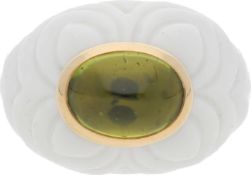 Bulgari-Ring Chandra Dieser extravagante Ring von Bulgari besticht durch sein einzigartiges und