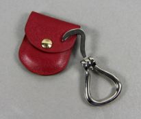 Hermès-Hufkratzer