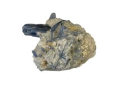 KYANITE WITH QUARTZ GEOLOGICAL SPECIMEN FROM BRAZIL