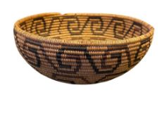 ANTIQUE NATIVE AMERICAN WASHOE PINE NEEDLE POLYCHROME BASKET