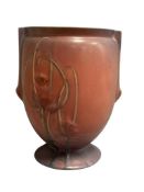 ROSEVILLE POTTERY FUTURA MAUVE THISTLE VASE