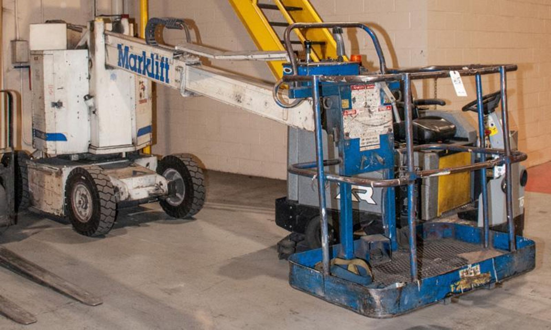 Marklift 30KBN Boom Lift