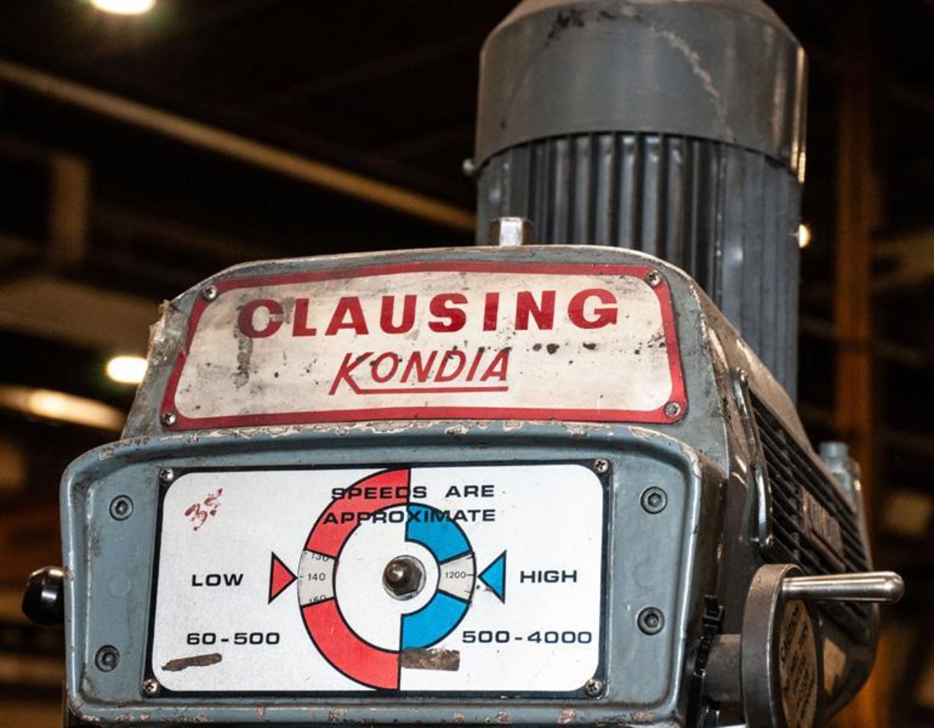 Clausing Kondia Vertical Milling Machine - Image 2 of 5