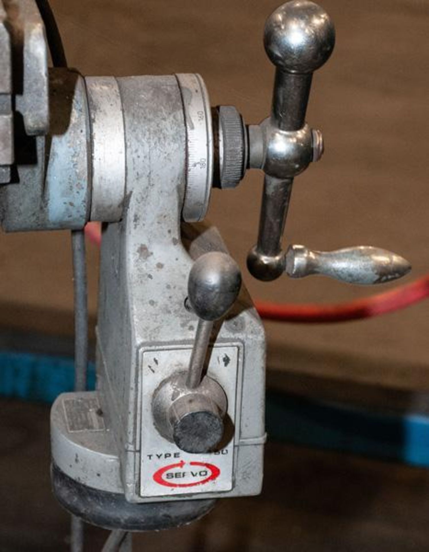 Clausing Kondia Vertical Milling Machine - Image 5 of 5