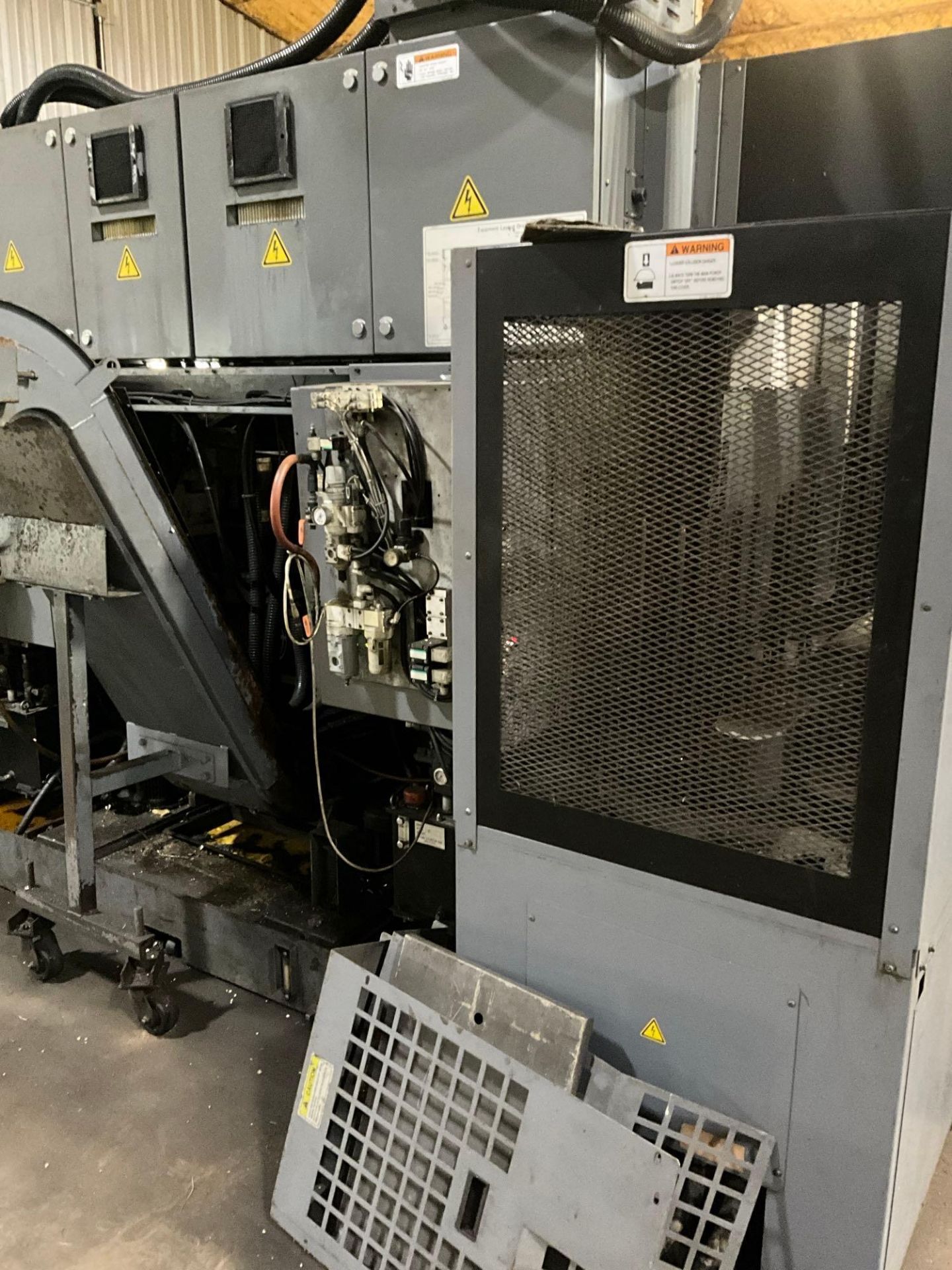 2011 OKUMA 2SP-250HM CNC DUAL SPINDLE LATHE - Image 11 of 36