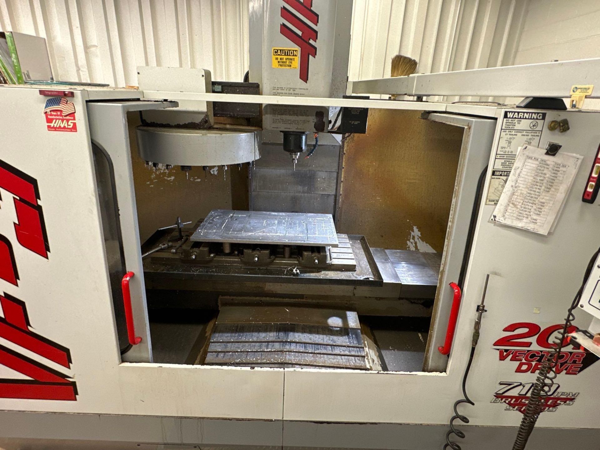 1999 HAAS VF-3 VERTICAL MACHINING CENTER - Image 9 of 23