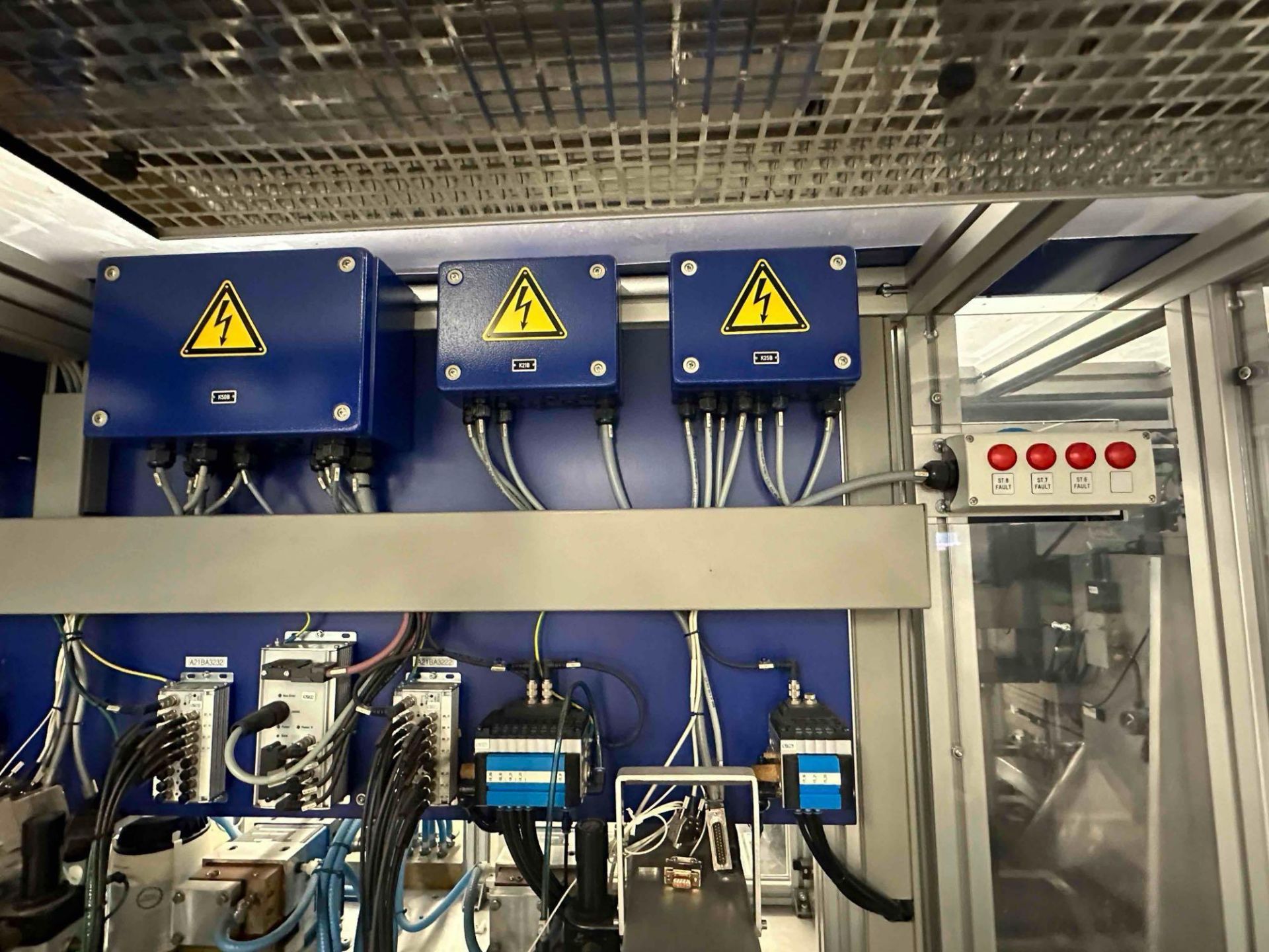 PRESS AND WELDING LINE - Image 33 of 45