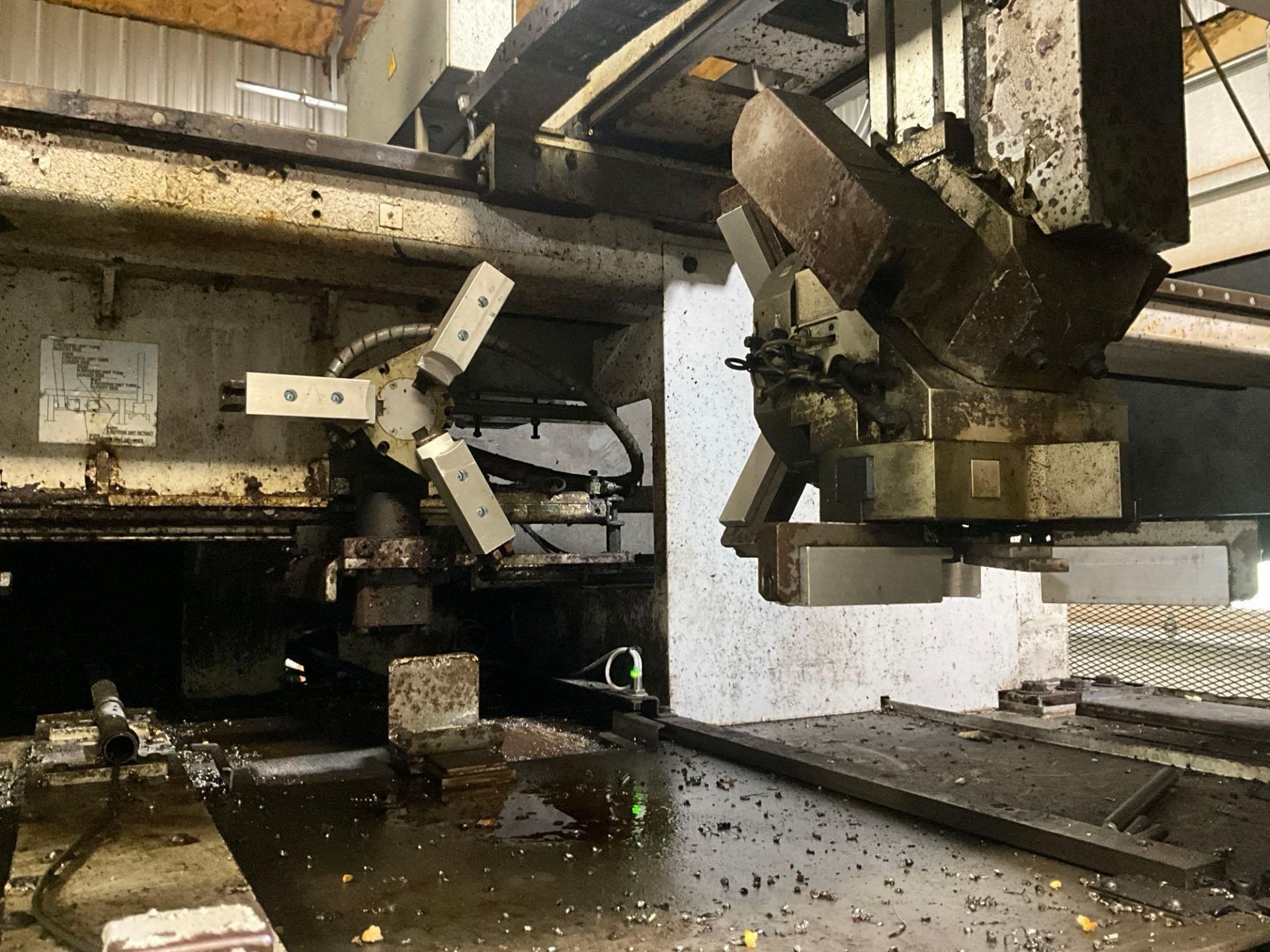 2011 OKUMA 2SP-250HM CNC DUAL SPINDLE LATHE - Image 23 of 36