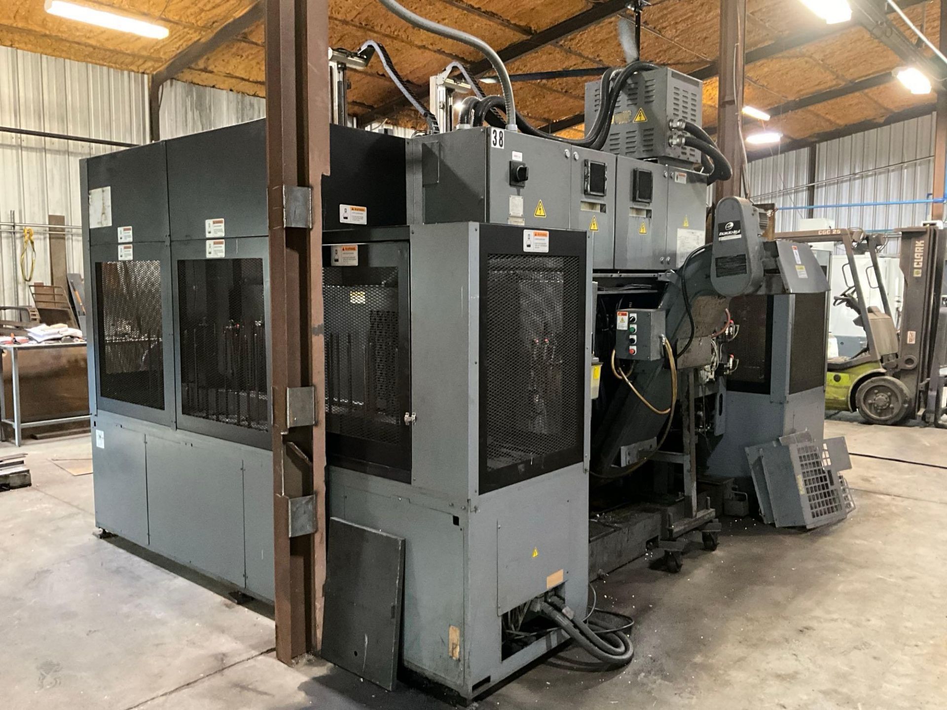 2011 OKUMA 2SP-250HM CNC DUAL SPINDLE LATHE - Image 3 of 36