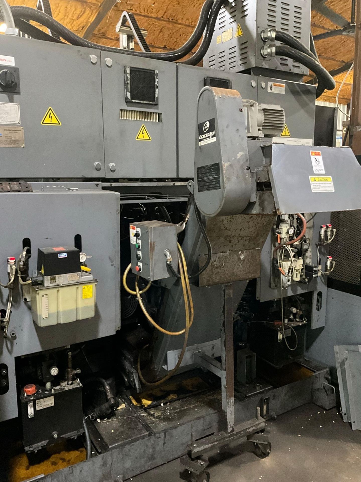 2011 OKUMA 2SP-250HM CNC DUAL SPINDLE LATHE - Image 7 of 36