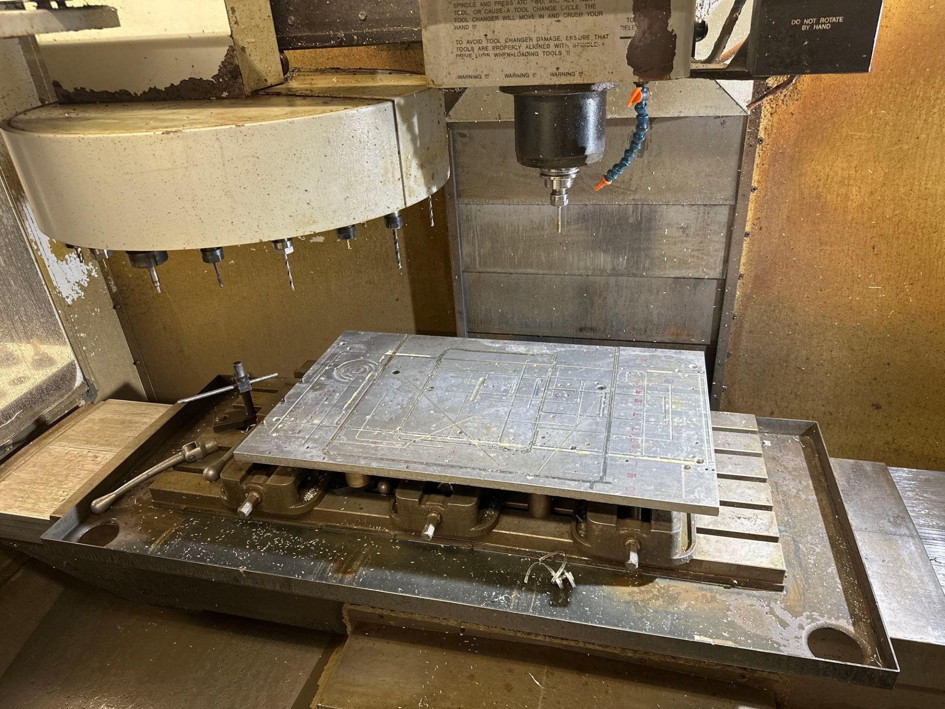 1999 HAAS VF-3 VERTICAL MACHINING CENTER - Image 13 of 23