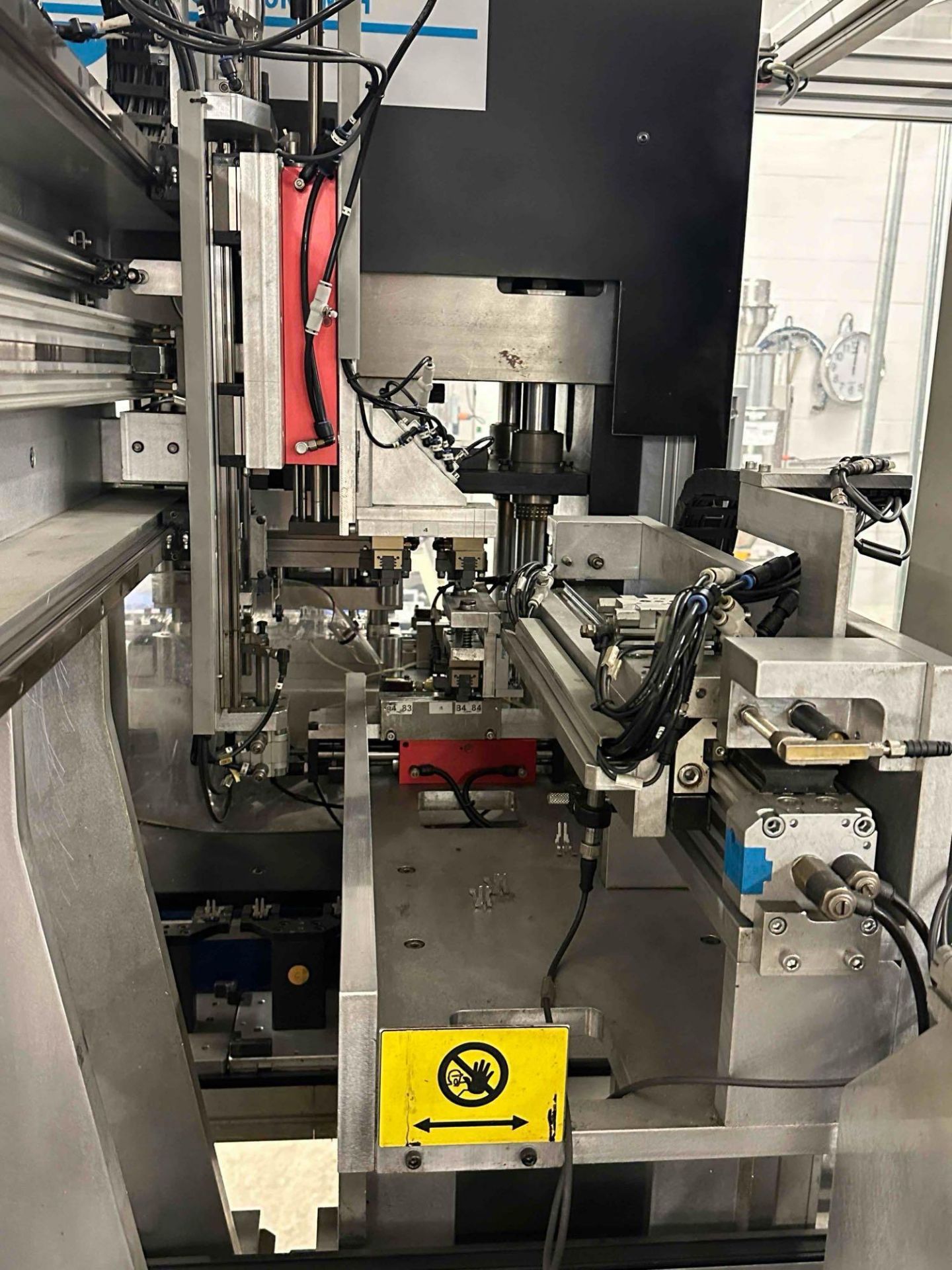 PRESS AND WELDING LINE - Image 13 of 45