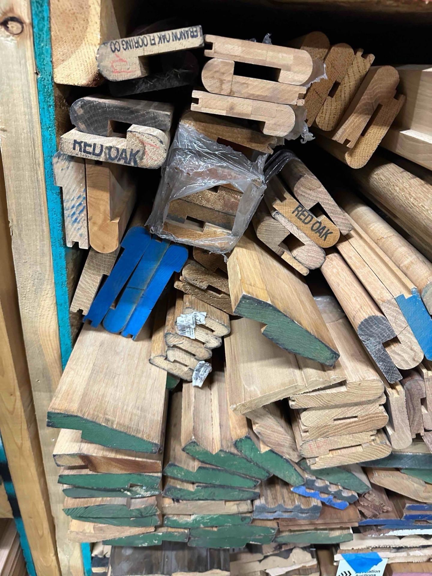 APPROX. 1900 LINEAR FEET CUSTOM, CASE AND BASEBOARD MOLDING - Image 3 of 5