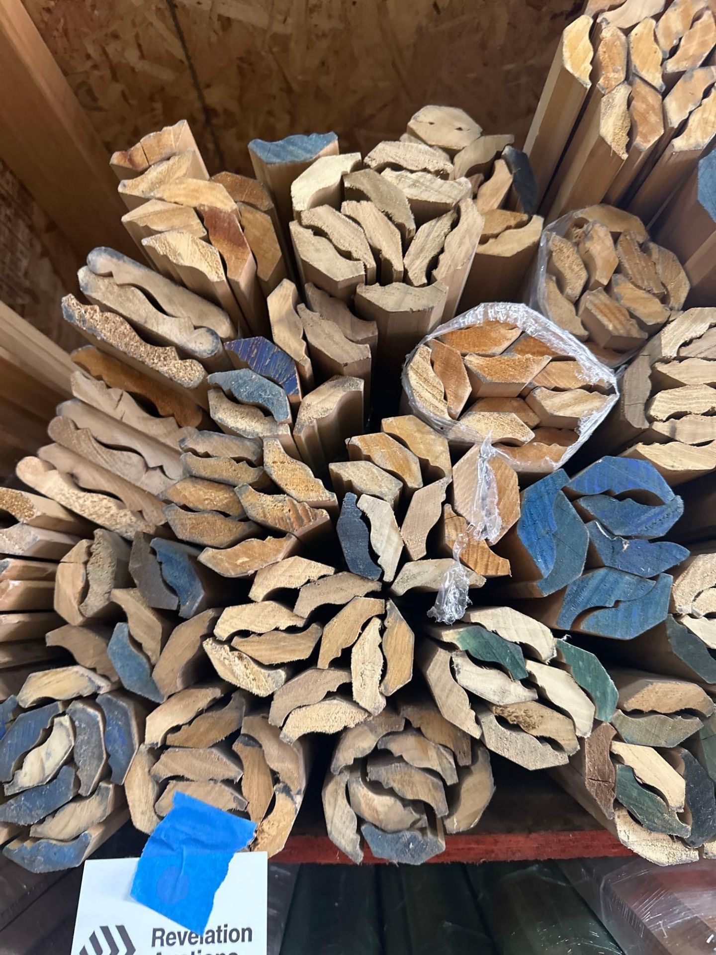 APPROX. 4500 LINEAR FEET OF CROWN MOLDING