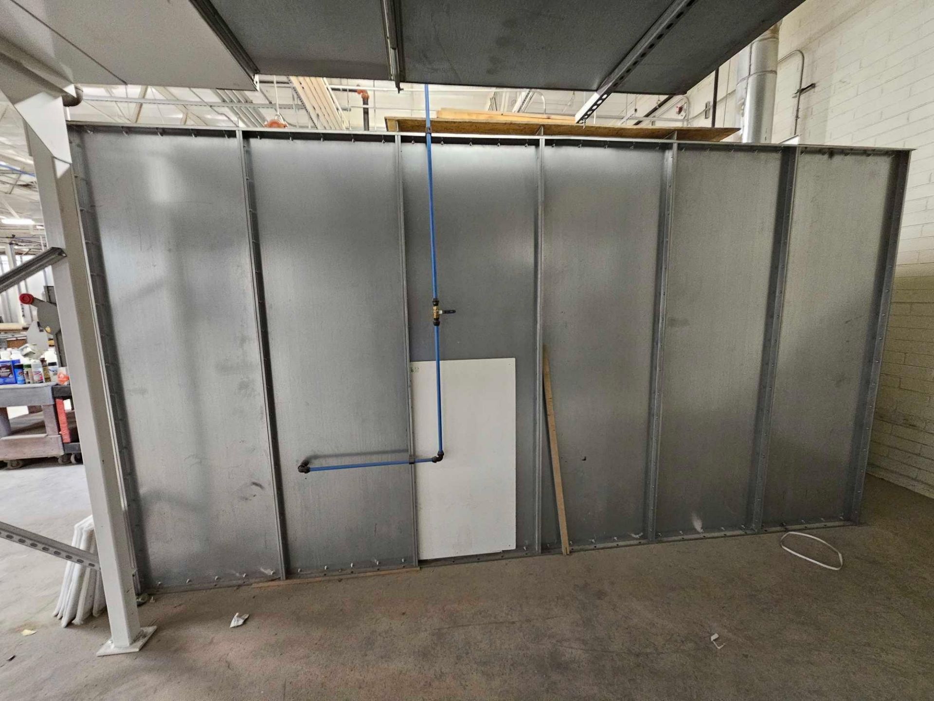 COL-MET CHEMICAL PAINT AND STORAGE ROOM, PAINT KITCHEN, (WITH CONTENTS) - Image 3 of 18