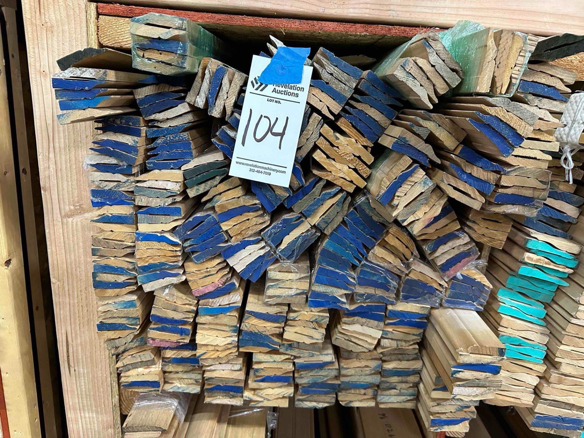 APPROX. 4700 LINEAR FEET OF CASE MOLDING