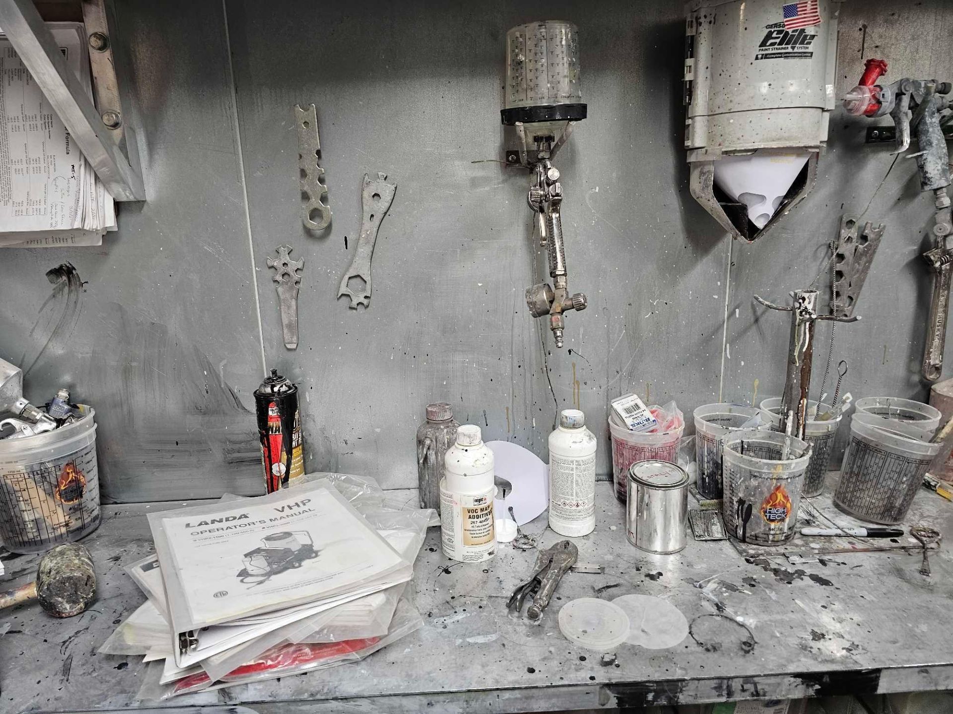 COL-MET CHEMICAL PAINT AND STORAGE ROOM, PAINT KITCHEN, (WITH CONTENTS) - Image 10 of 18
