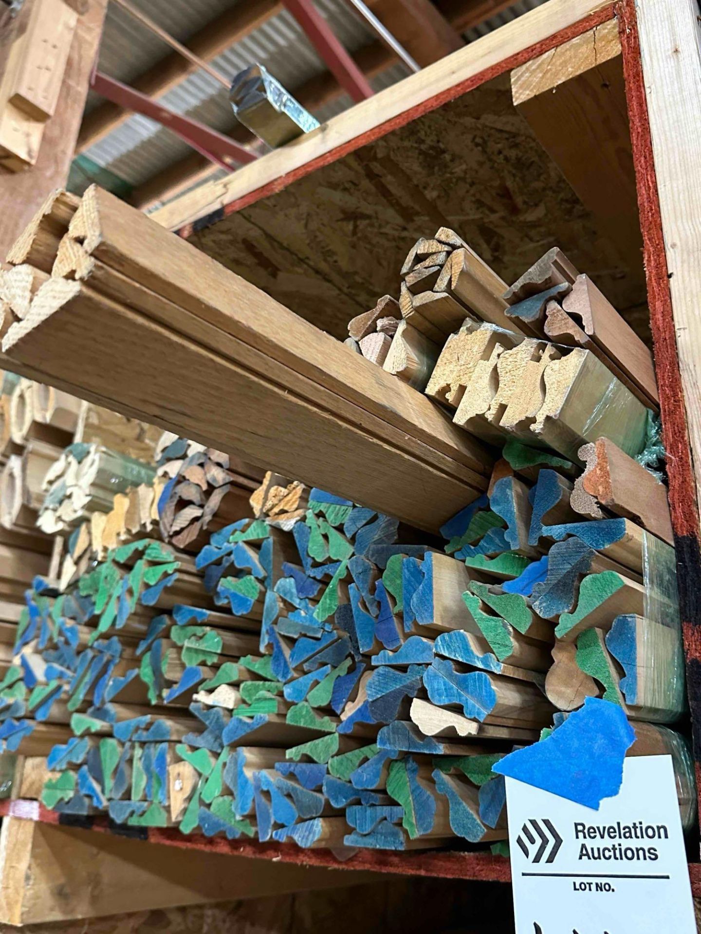 APPROX. 3100 LINEAR FEET OF CUSTOM MOLDING - Image 2 of 4