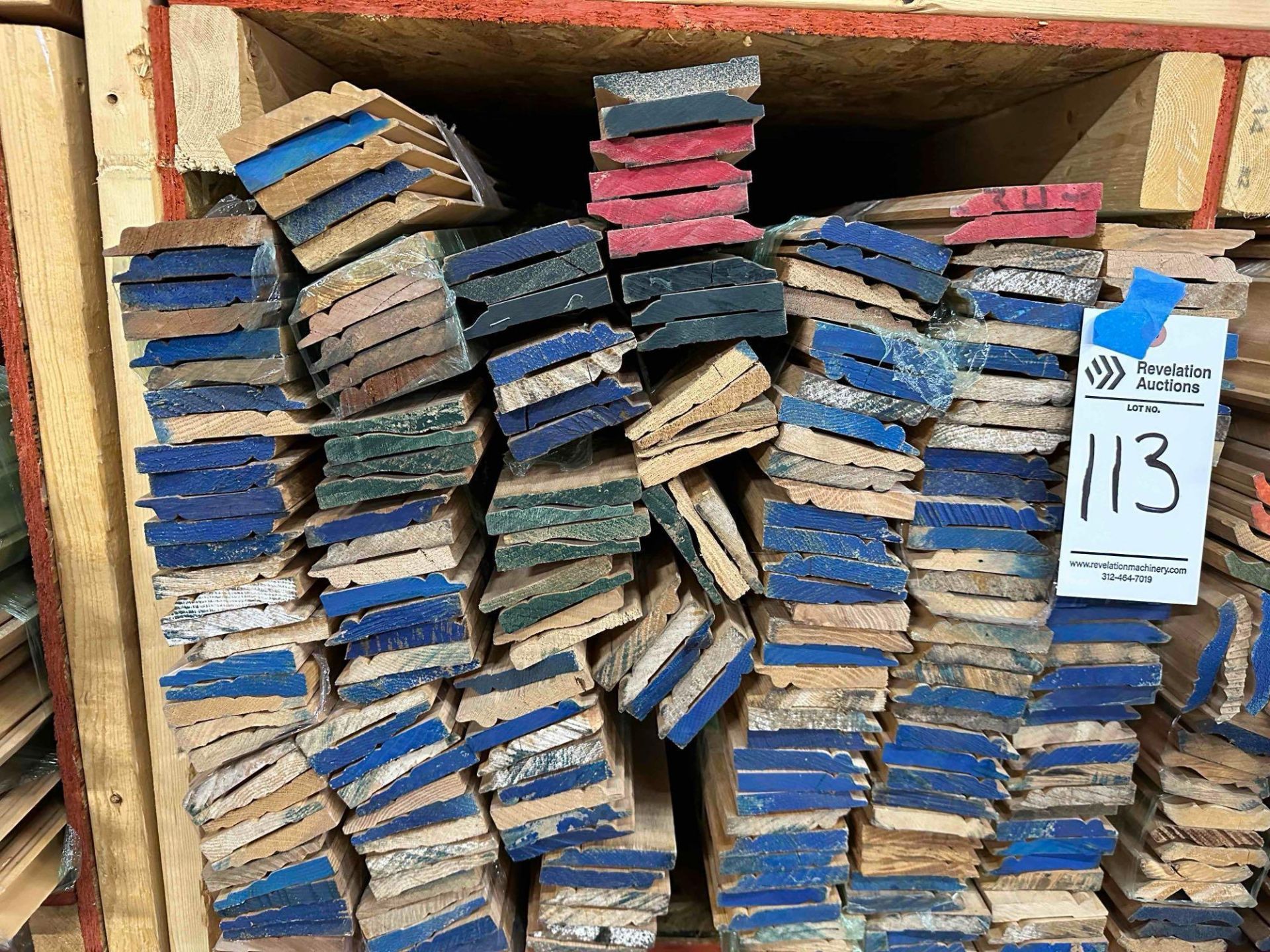 APPROX. 3000 CASE MOLDING
