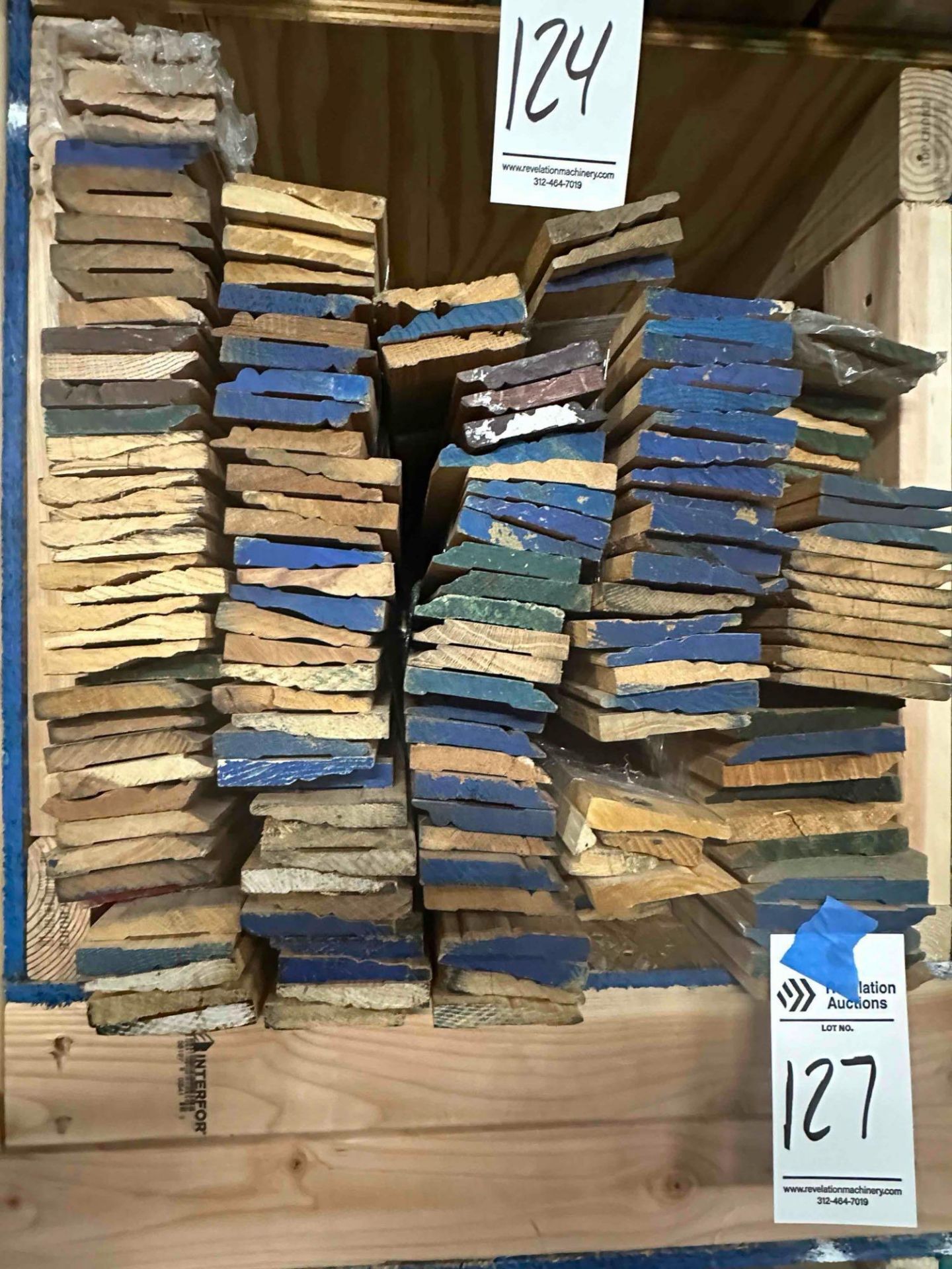 APPROX. 2300 LINEAR FEET OF CASE MOLDING