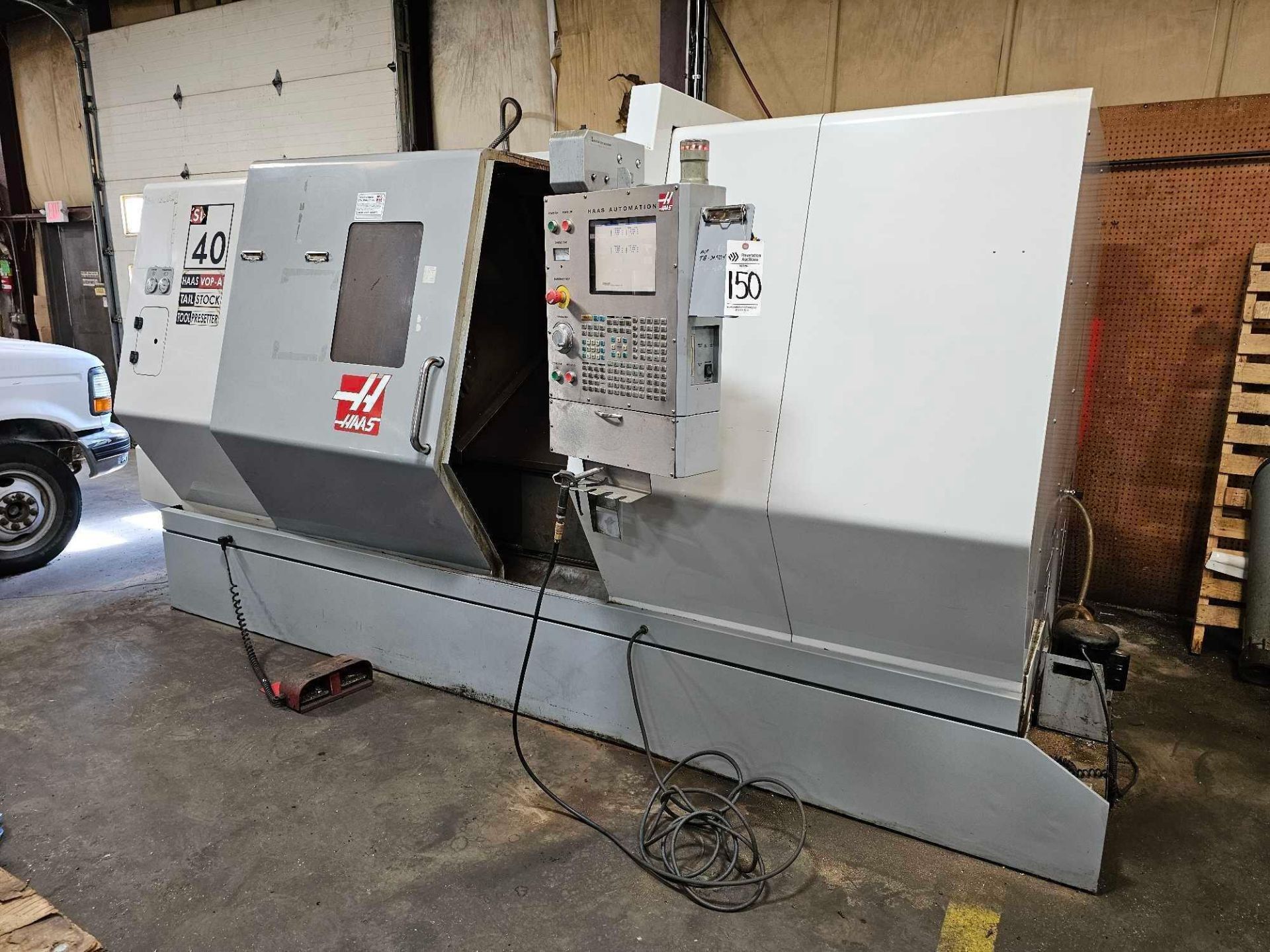 2005 HAAS SL-40T CNC LATHE