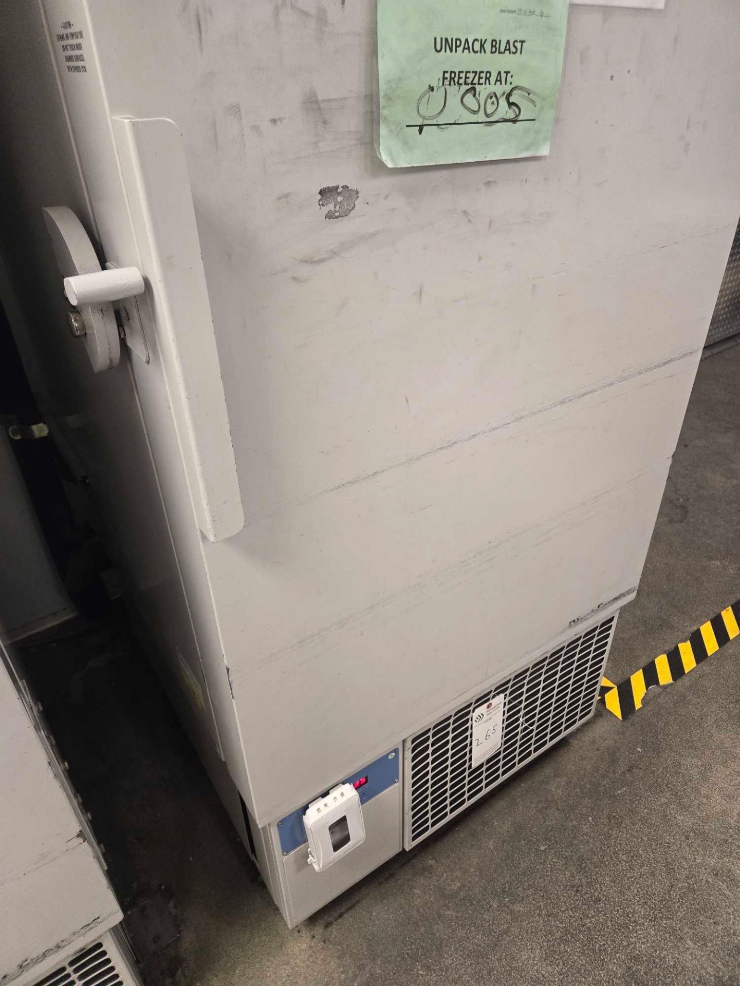 THERMO SCIENTIFIC 8101 BLAST FREEZER #1 W/ TRAYS, MFG. 2010 - Image 3 of 18