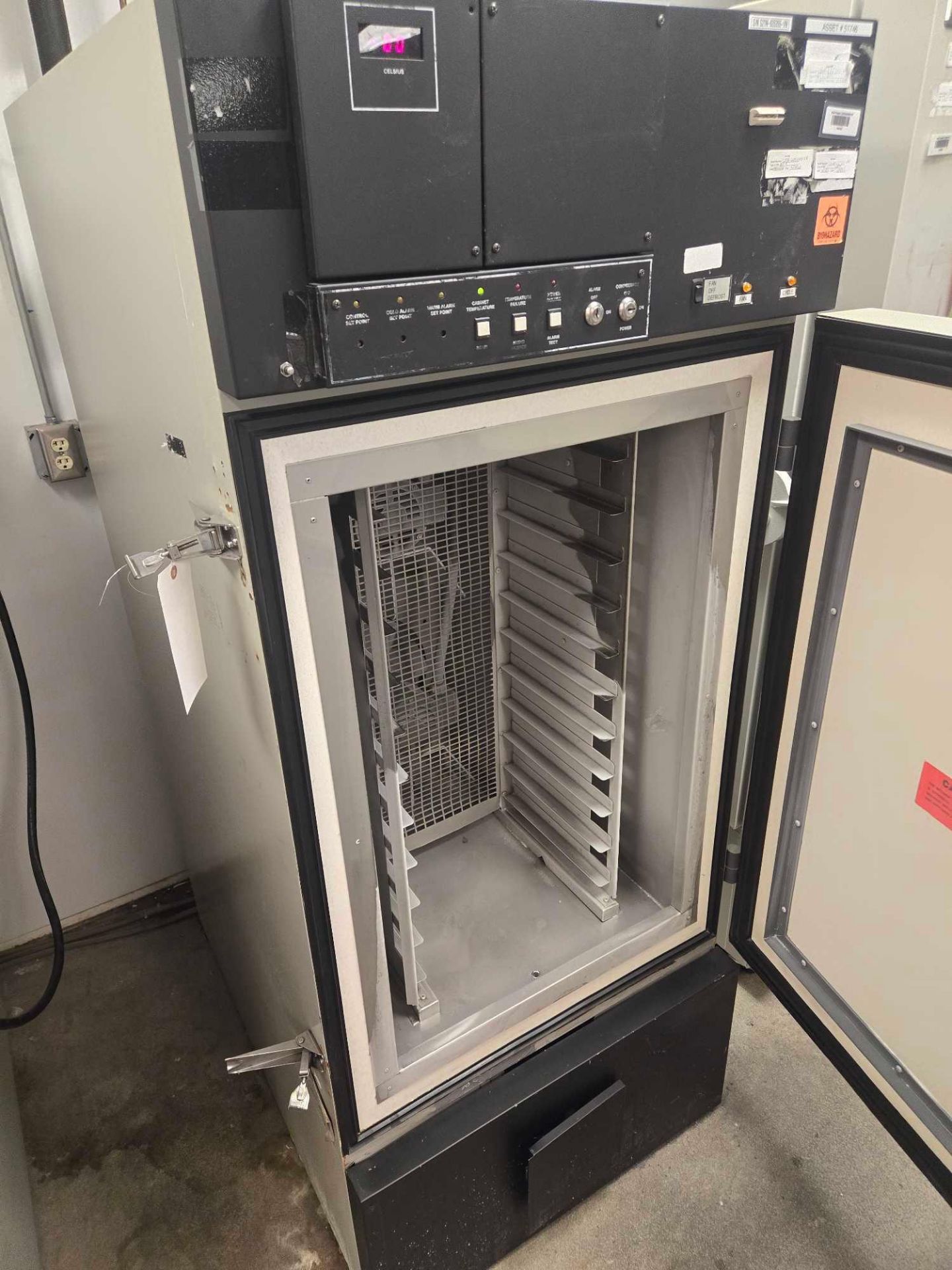 KENDRO LABORATORY PRODUCTS HARRIS PBF-99E-3, -40C BLAST FREEZER - Image 10 of 19