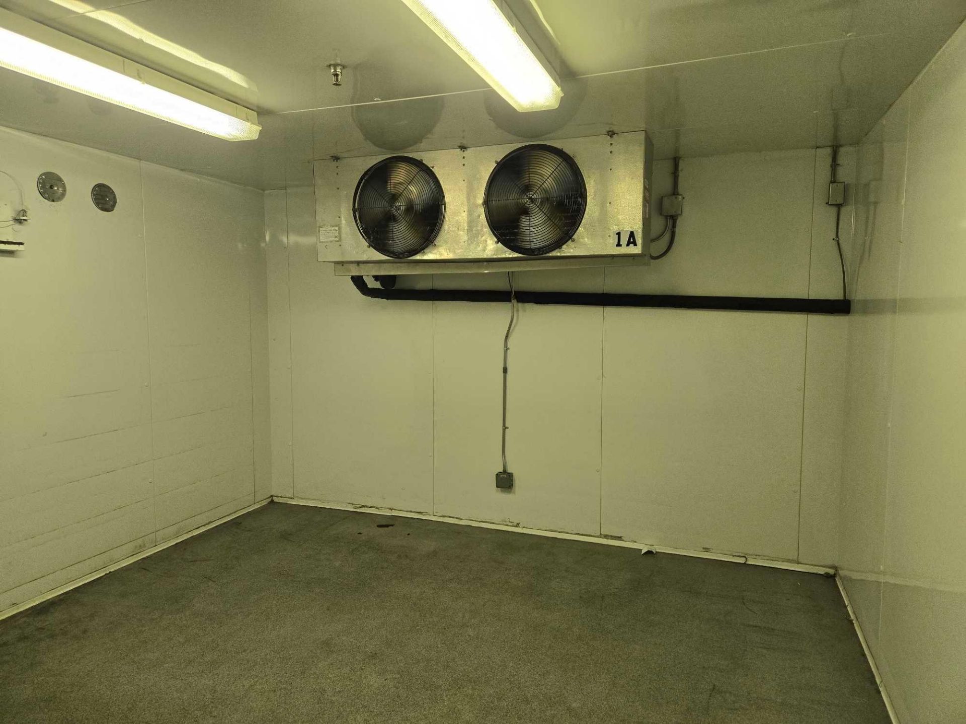 TYLER WALK IN COOLER #3, 1 ROOM, WITH EVAPORATORS & CONDENSERS, ENTIRE ASSEMBLY - Image 10 of 26
