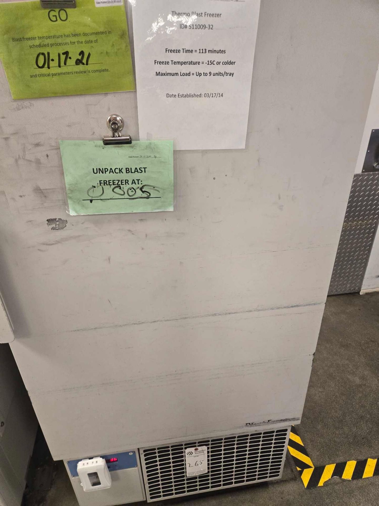 THERMO SCIENTIFIC 8101 BLAST FREEZER #1 W/ TRAYS, MFG. 2010 - Image 4 of 18