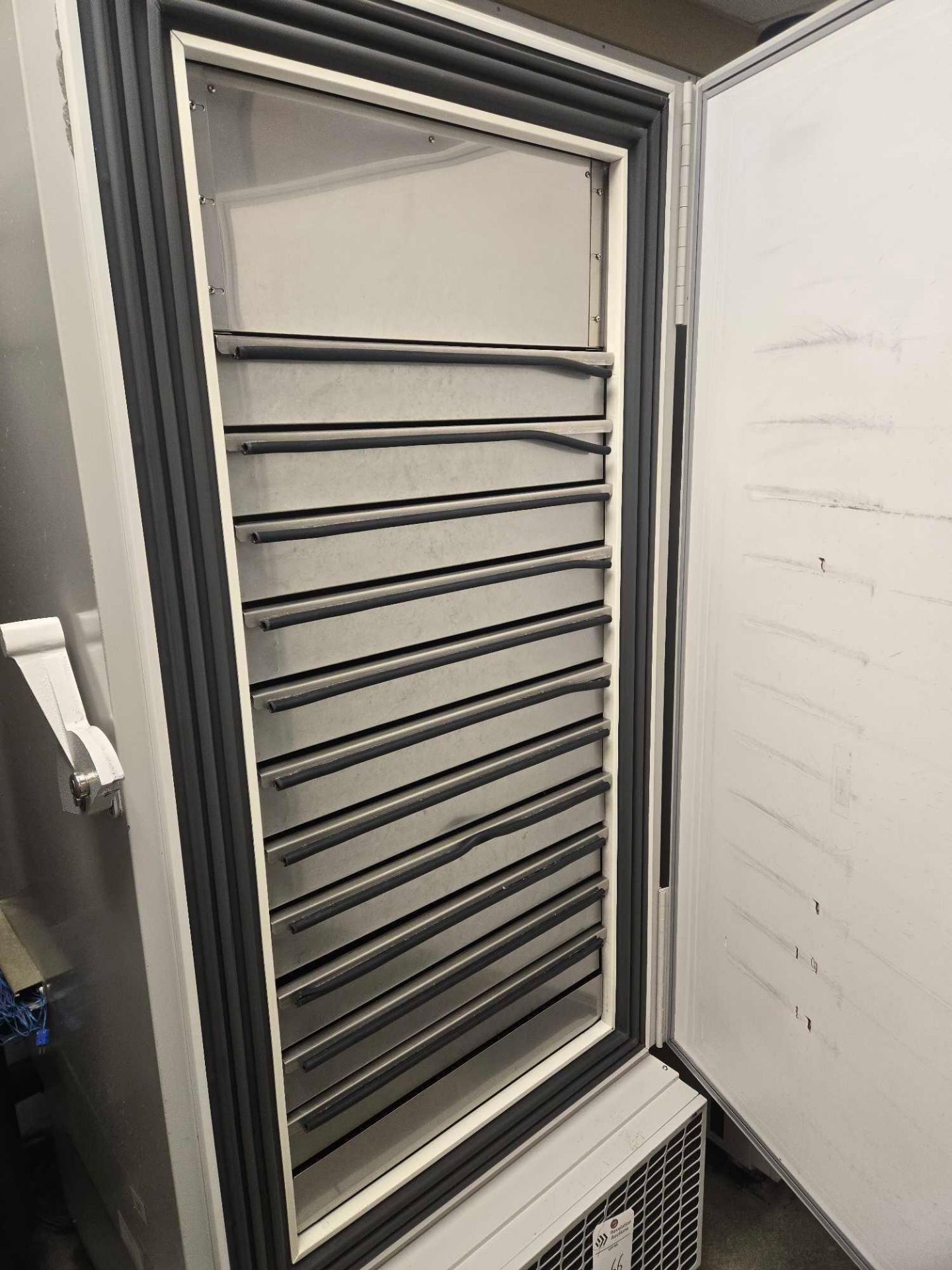 THERMO SCIENTIFIC 8101 BLAST FREEZER #2 W/ TRAYS, MFG. 2010 - Image 18 of 18
