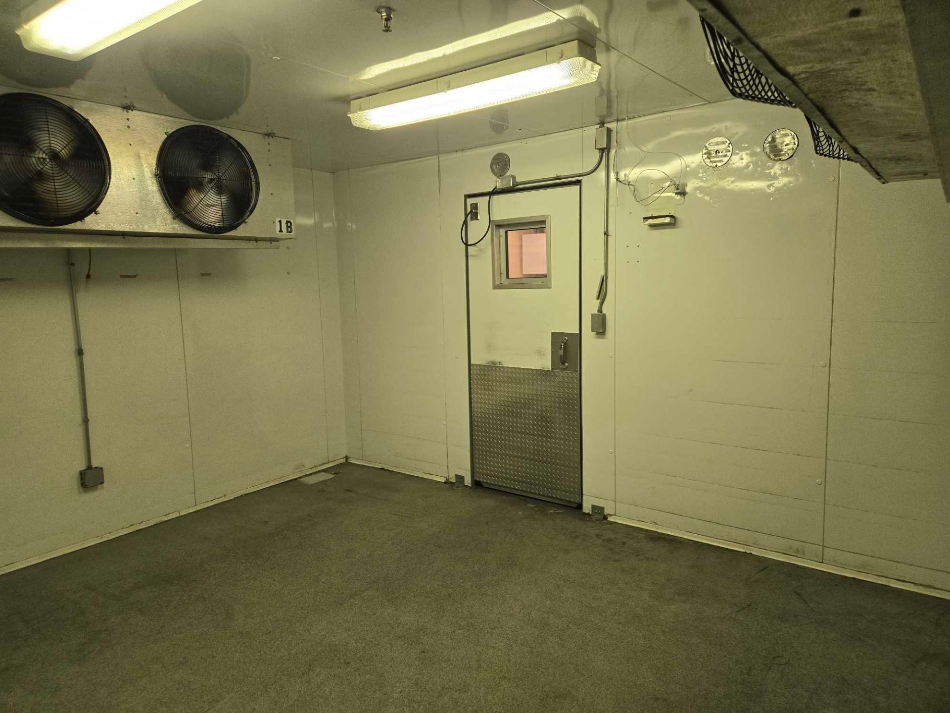 TYLER WALK IN COOLER #3, 1 ROOM, WITH EVAPORATORS & CONDENSERS, ENTIRE ASSEMBLY - Image 9 of 26