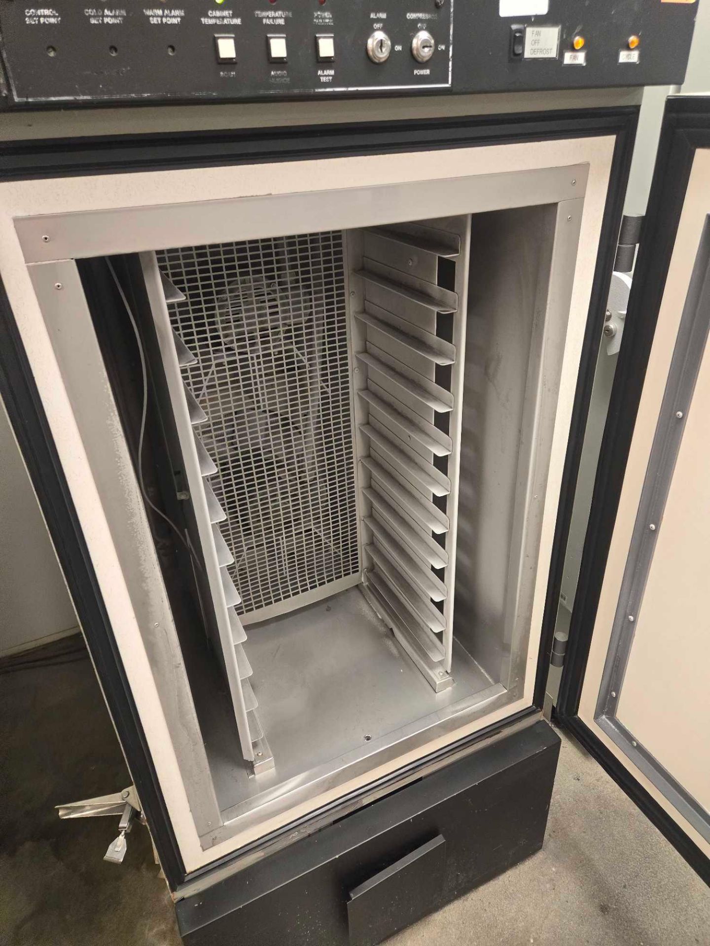 KENDRO LABORATORY PRODUCTS HARRIS PBF-99E-3, -40C BLAST FREEZER - Image 12 of 19