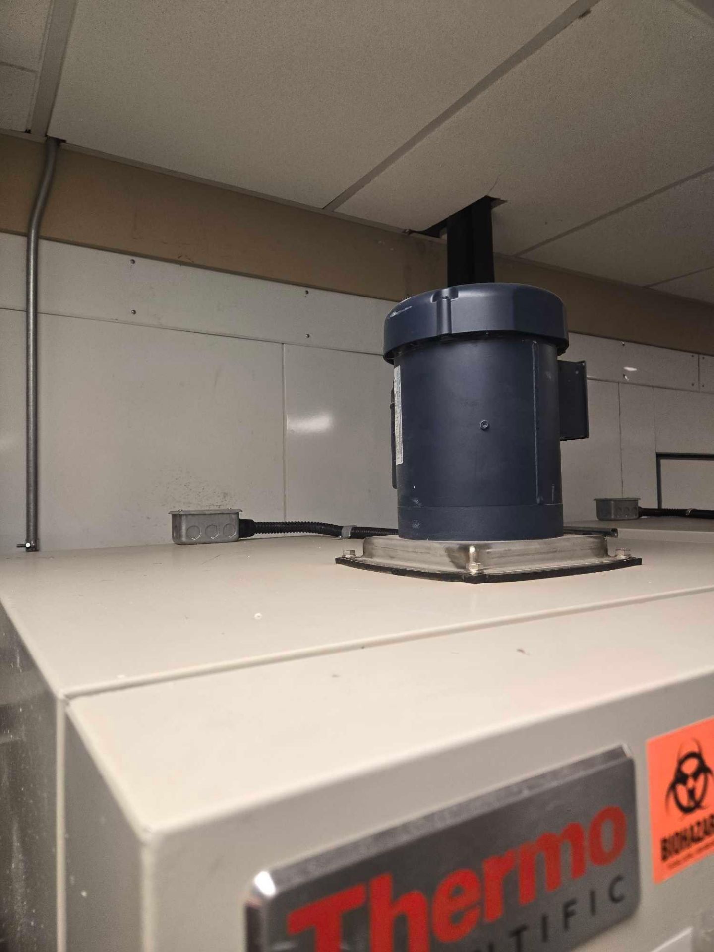 THERMO SCIENTIFIC 8101 BLAST FREEZER #2 W/ TRAYS, MFG. 2010 - Image 11 of 18