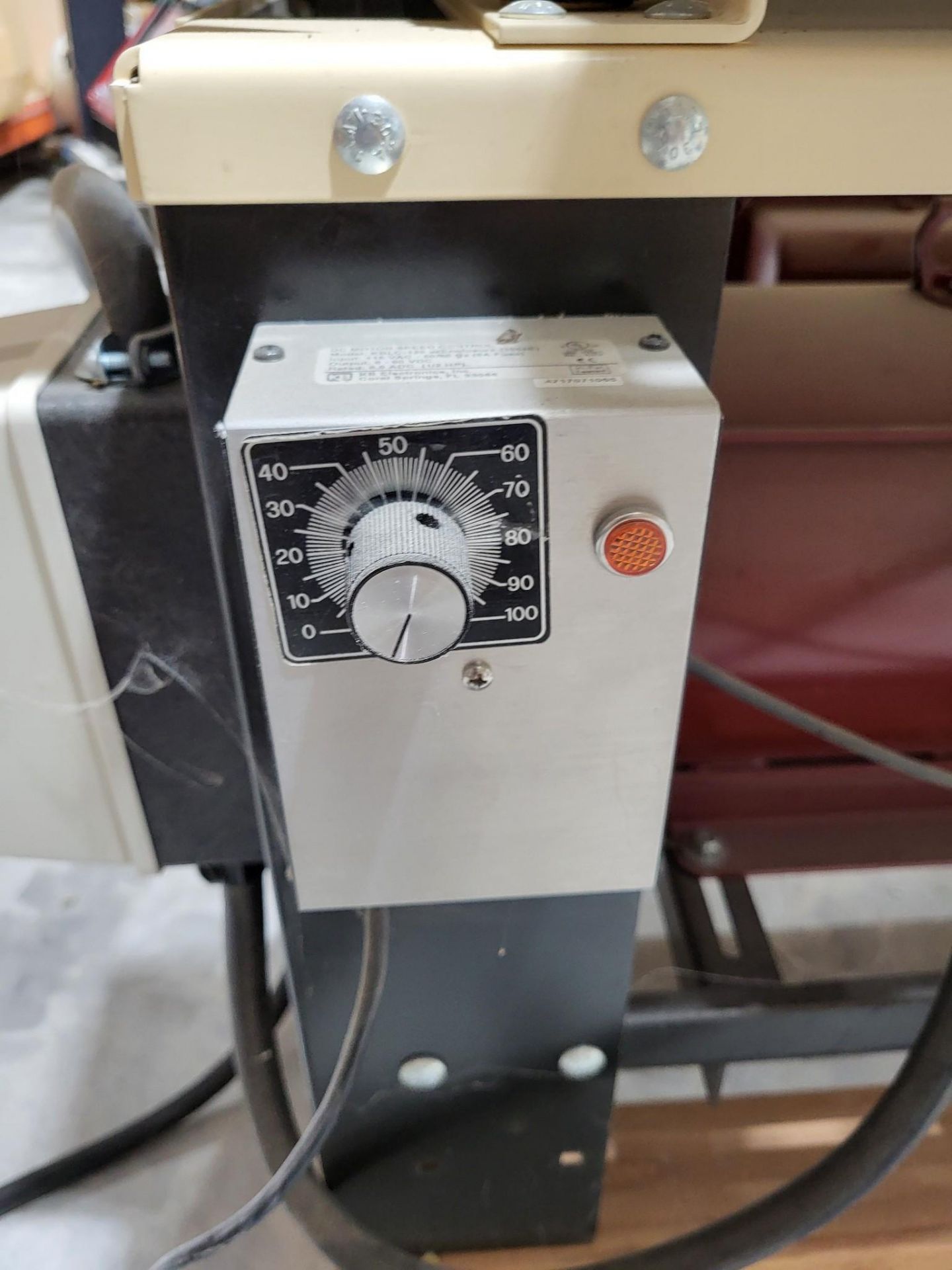 2017 WOODMASTER 725 25″ 7.5 HP HELICAL CUTTERHEAD PLANER,164 CARBIDE INSERTS, SPARE BLADE - Image 11 of 15