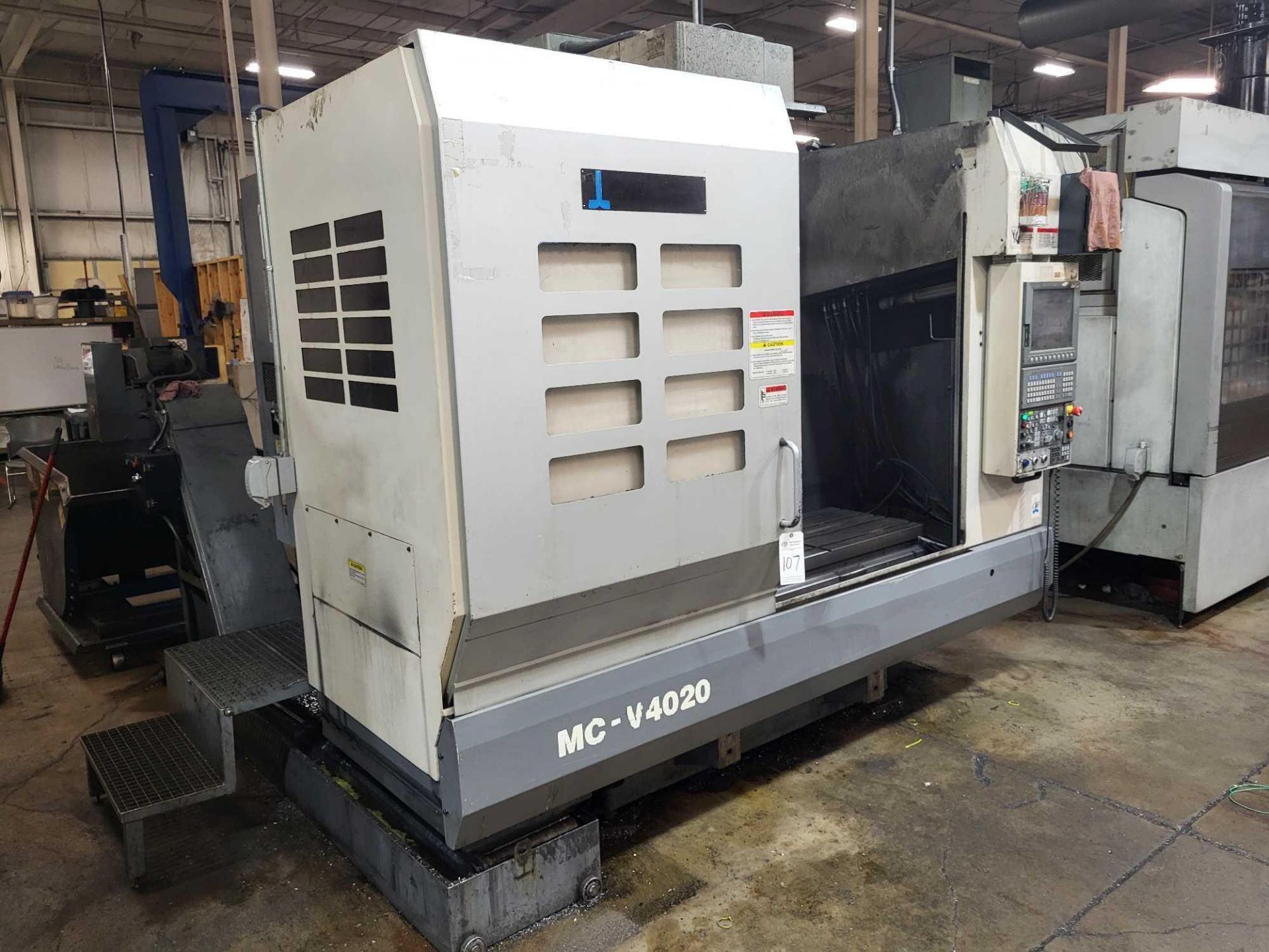 2009 OKUMA MC-V4020 CNC VERTICAL MACHINING CENTER - Image 5 of 20