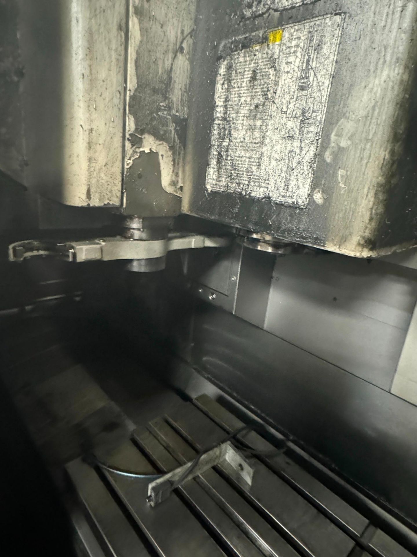 2009 OKUMA MC-V4020 CNC VERTICAL MACHINING CENTER - Image 14 of 20