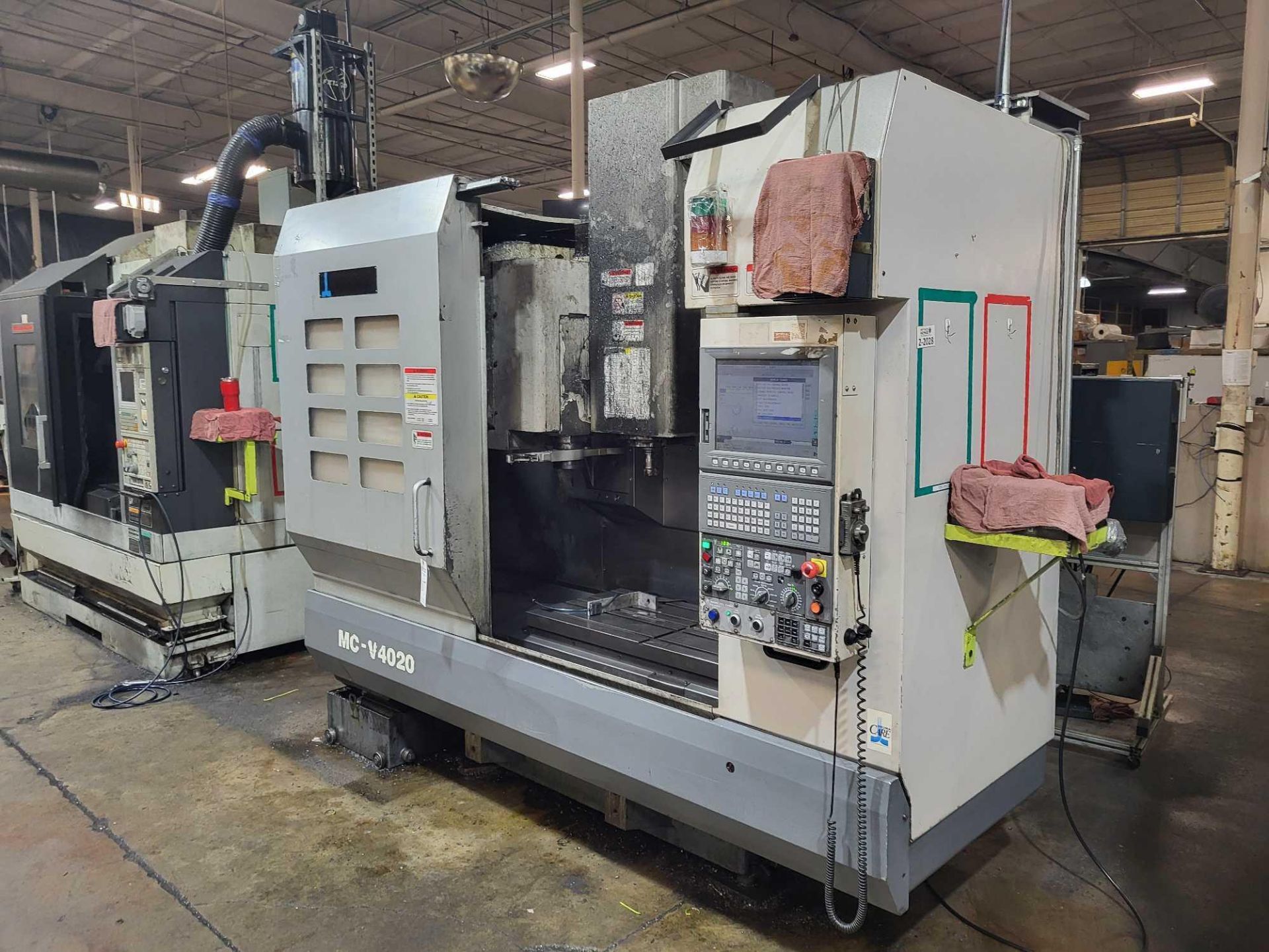 2009 OKUMA MC-V4020 CNC VERTICAL MACHINING CENTER - Image 6 of 20