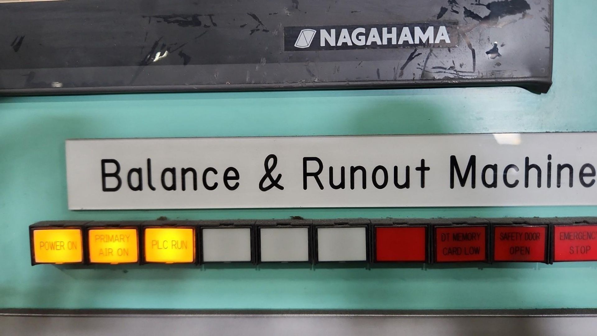 NAGAHAMA-SCHENCK BALANCE AND RUNOUT MACHINE - Image 6 of 6