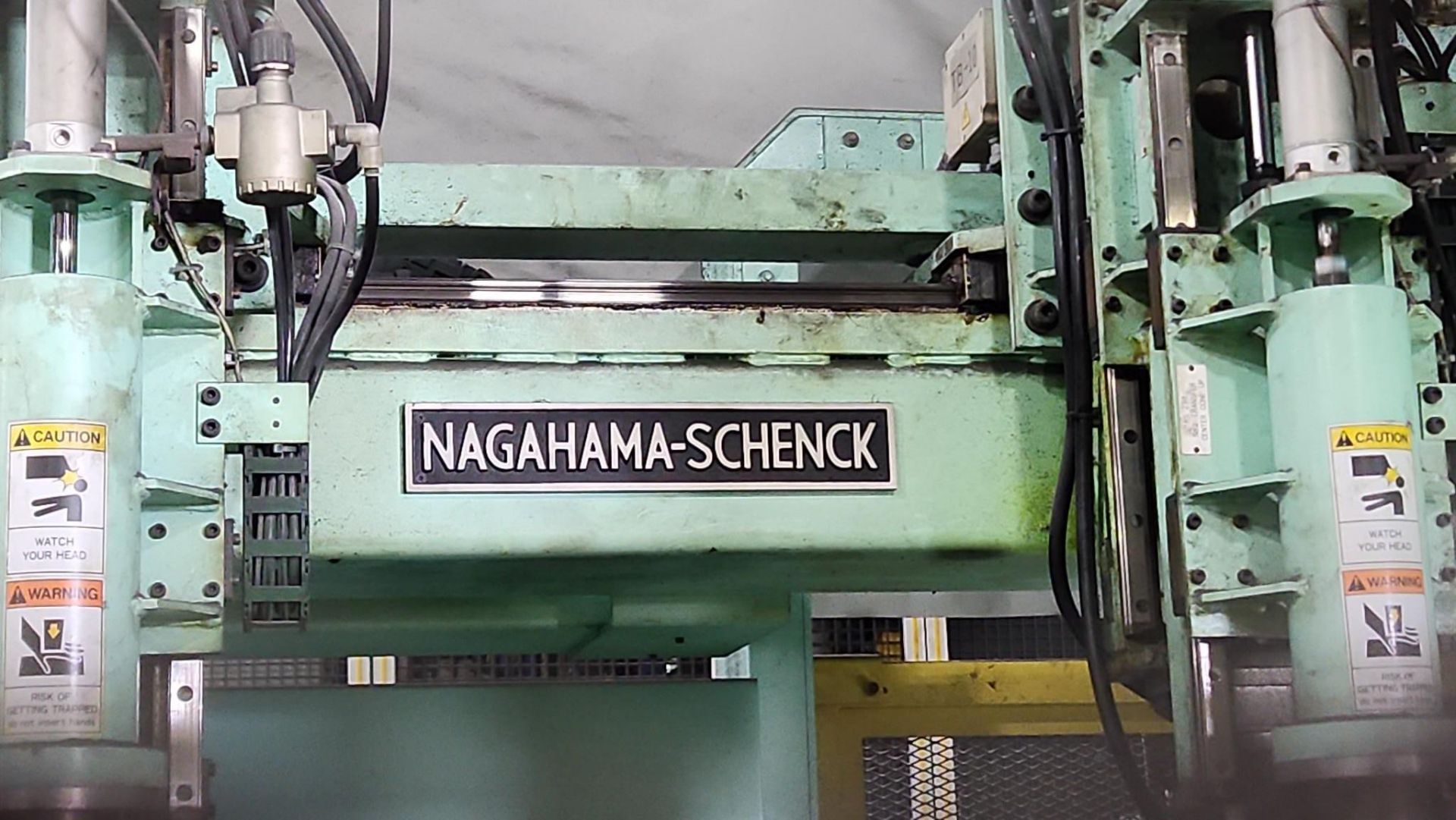 NAGAHAMA-SCHENCK BALANCE AND RUNOUT MACHINE - Image 5 of 6