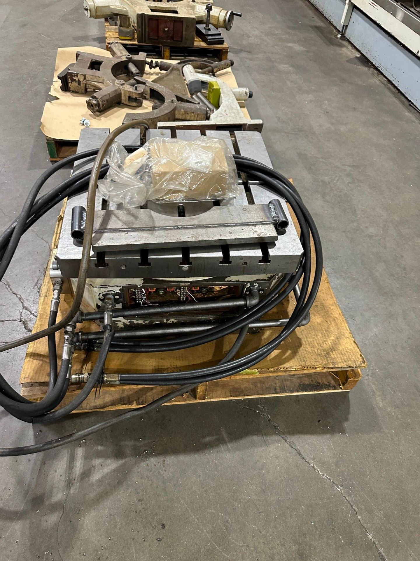 2003 MILLTRONICS ML 45 CNC LATHE - Image 29 of 41