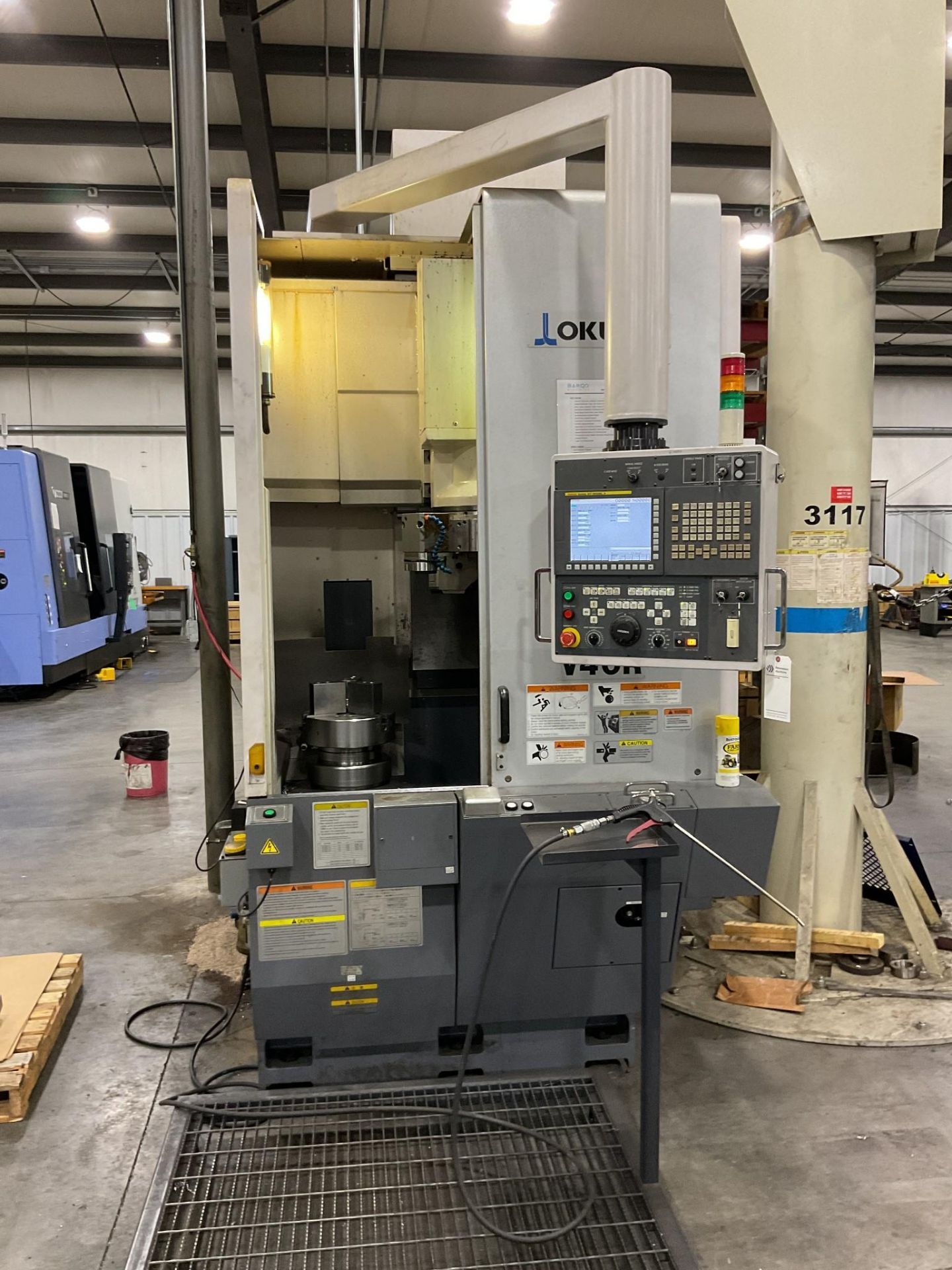 2012 OKUMA V40R VERTICAL LATHE
